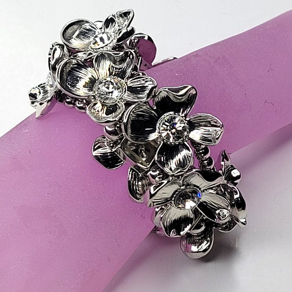 Silver and Crystal Stretch Flower Bracelet